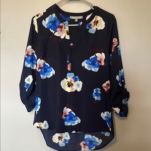 Daniel Rainn Navy Floral Blouse - Blue & White Floral Print